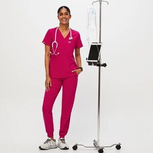 Women's ultra rose Catarina One-Pocket Scrub Top & Zamora jogger pants set m